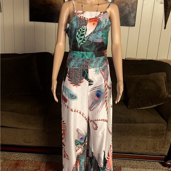 CBR • Medium • Multi-Colors • Sleeveless • Floral/Peacock Design • Jumpsuit •New - Picture 2 of 16